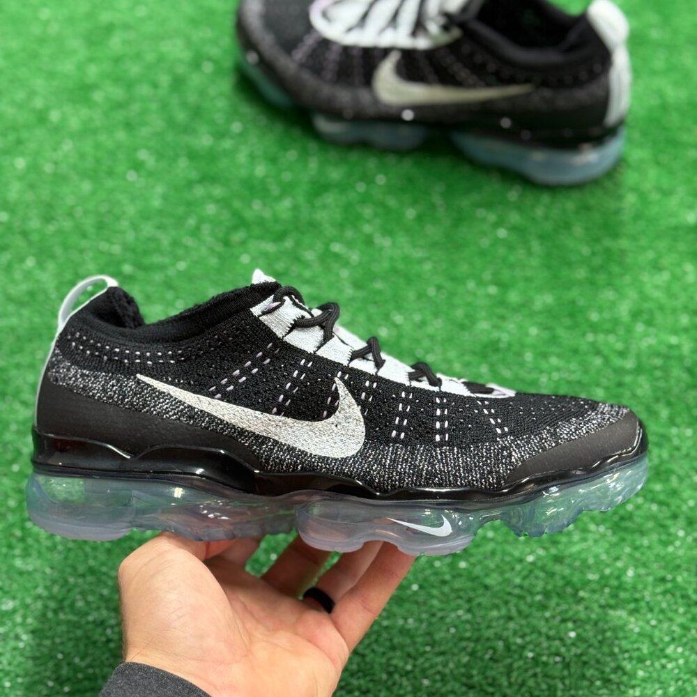 Nike Air Vapormax 2023 Flyknit Black Blue Tint Mens DV1678-010 VNDS Sz 9